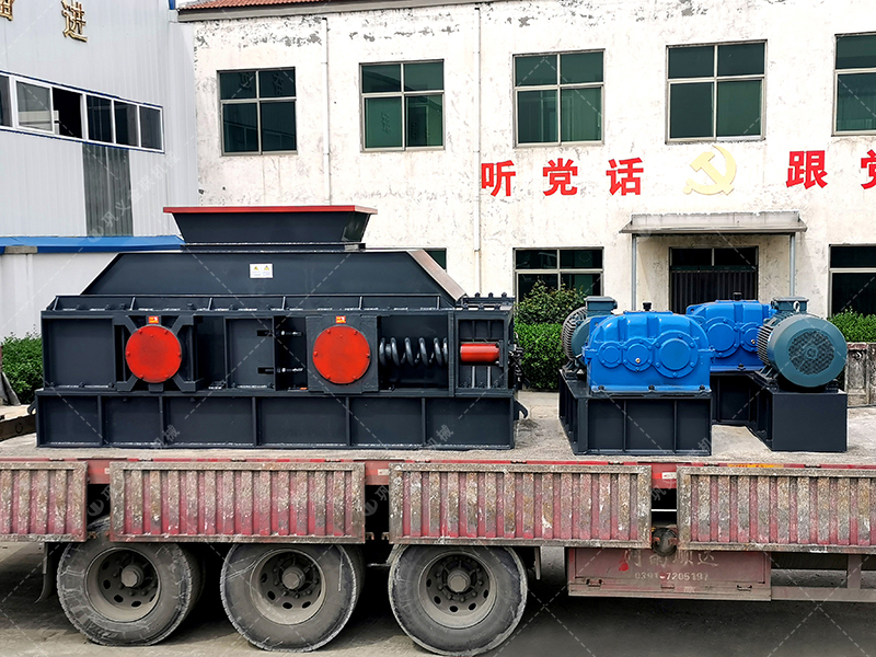 青石和河卵石哪個制砂好？用對輥破碎機怎么樣？
